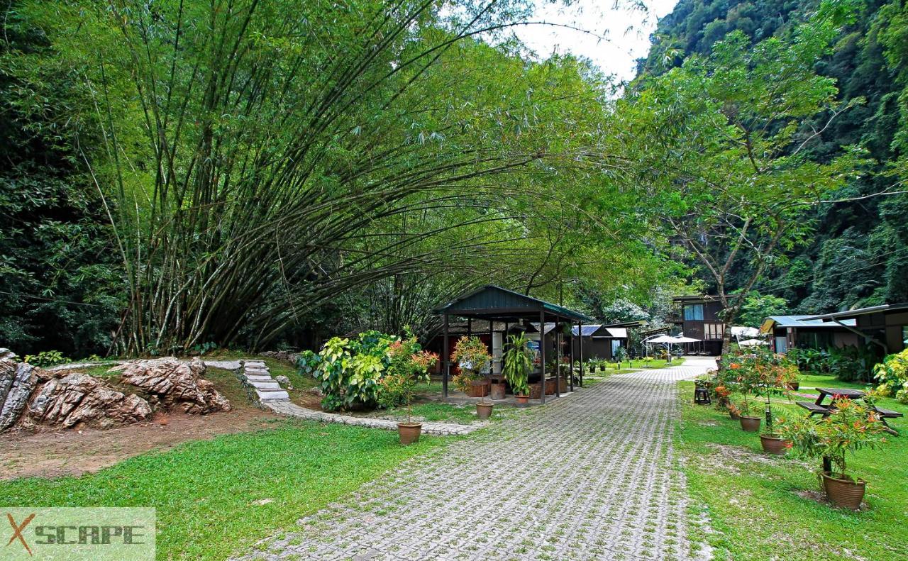 Xscape Tambun Villa Ipoh Exterior foto