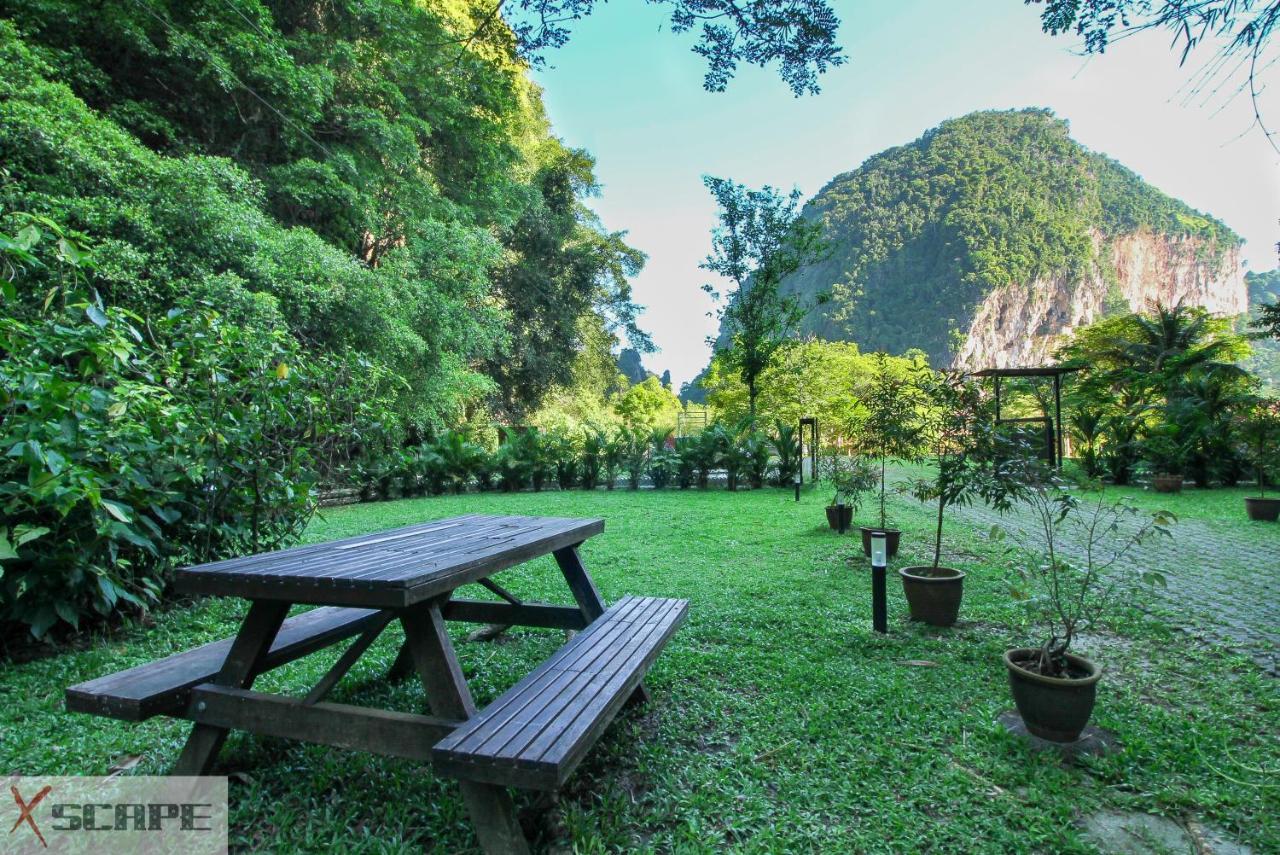 Xscape Tambun Villa Ipoh Exterior foto