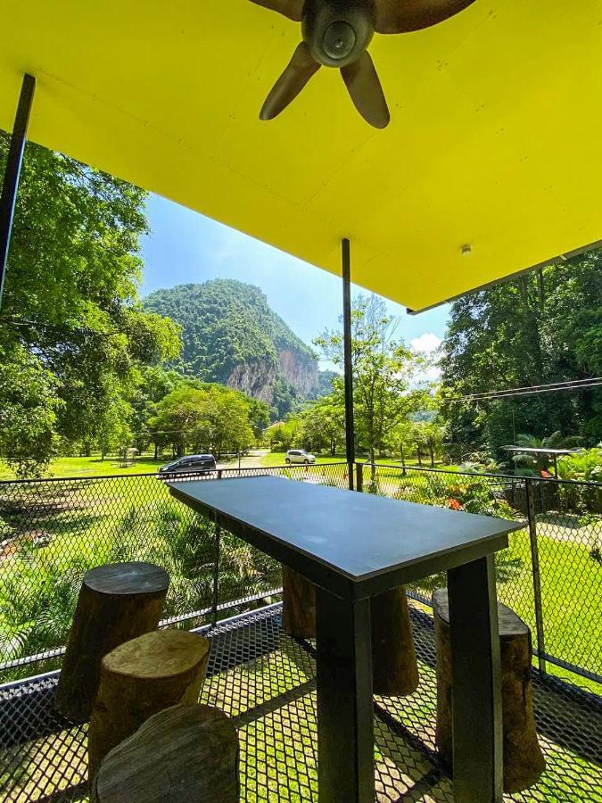 Xscape Tambun Villa Ipoh Exterior foto